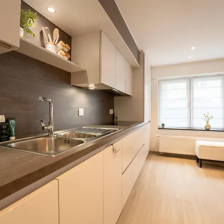 Lejlighed George With Terrace By Interhome