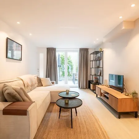 Lägenhet George With Terrace By Interhome *